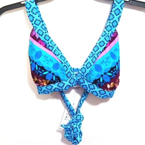 CUPSHE HALTER TIE CRISSCROSS BACK LOW RISE BIKINI SET SIZE MEDIUM NWT - Picture 5 of 9
